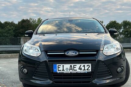 Ford Focus 275.426 km 3.450 € Lenting 85101