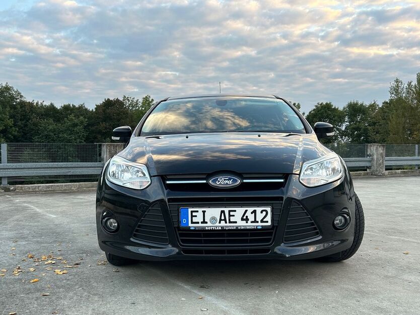 Ford Focus 275.426 km 3.450 € Lenting 85101