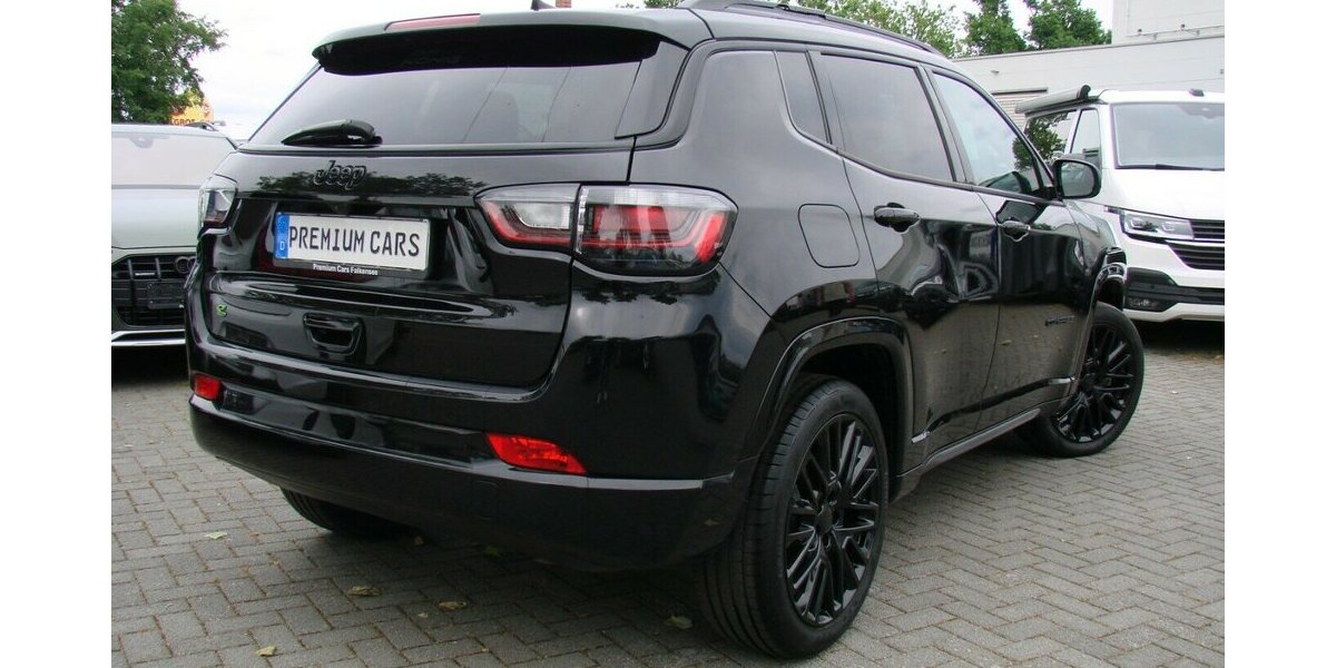 Jeep Compass 1.5 Red-Edition e-Hybrid ACC LED Kamera 29.532 km 22.980 &euro; Falkensee 14612