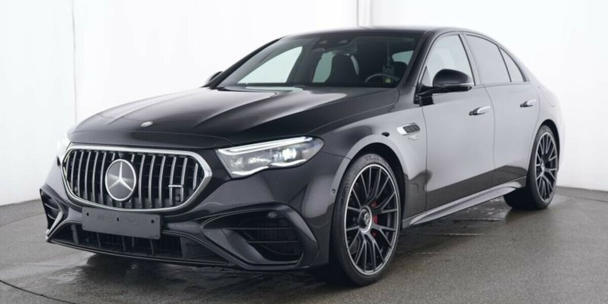 Mercedes-Benz E 53 AMG Hybrid 4M+DYNAMIC+21´´-PERFOR.SITZ-AHK 29.989 km 90.989 &euro; Groß-Umstadt 64823