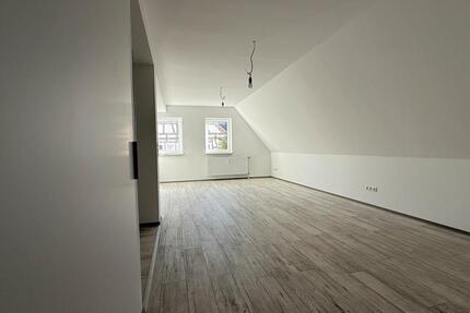 Wohnung Oberderdingen - 4 Zimmer, 105 m&sup2;, 1.050&euro; | Angebot:27554894