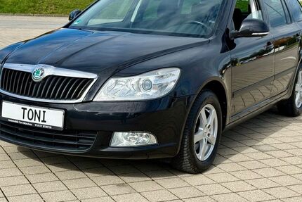 Skoda Octavia 179.982 km 5.990 € München 81243