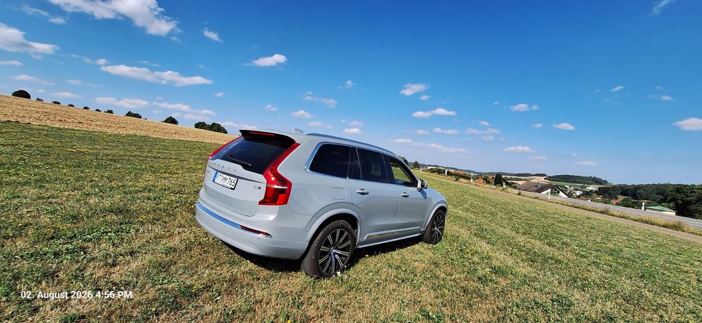 Volvo XC90 27.000 km 54.500 &euro; Grafenberg 72661