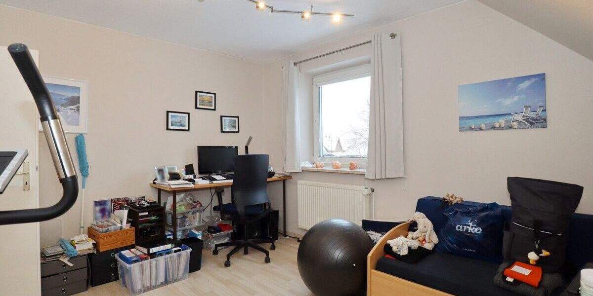 Doppelhaushälfte Bad Bramstedt - 4 Zimmer, 113 m&sup2;, 369.000&euro; | Angebot:25801706