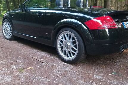 Audi TT 150.000 km 11.500 &euro; Düren 52355