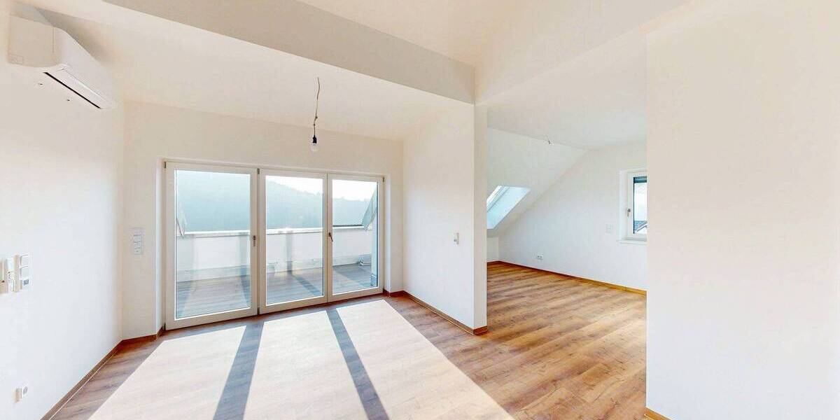 Etagenwohnung Zellingen Retzbach - 6 Zimmer, 151 m&sup2;, 699.000&euro; | Angebot:25997018