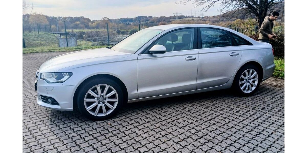 Audi A6 290.500 km 8.750 &euro; Schwalbach 66773
