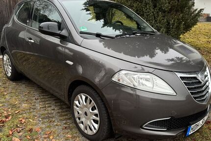 Lancia Ypsilon 153.000 km 4.300 &euro; Herbrechtingen 89542