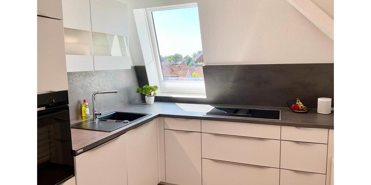 Dachgeschoßwohnung Blomberg - 3 Zimmer, 92 m&sup2;, 185.000&euro; | Angebot:27073240