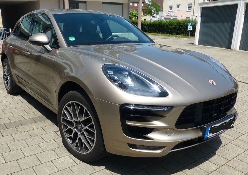 Porsche Macan 152.000 km 34.800 € Friedrichshafen 88046