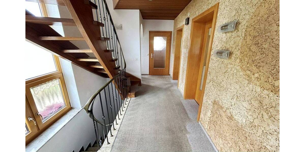 Einfamilienhaus Rehau - 6 Zimmer, 139 m&sup2;, 249.000&euro; | Angebot:26804277