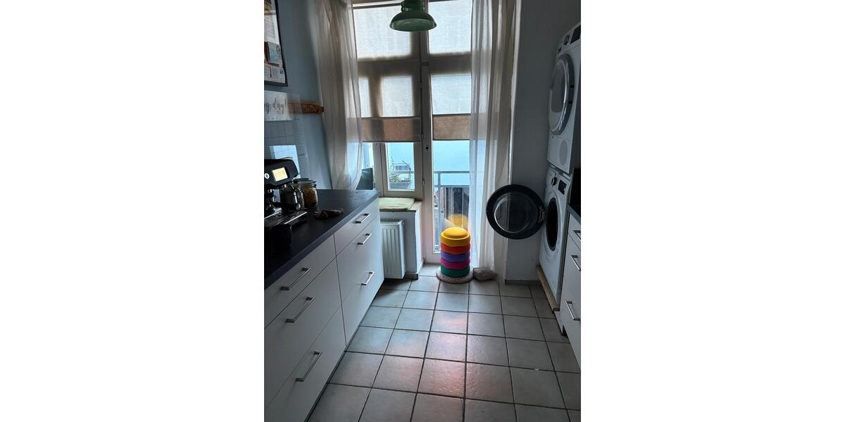Etagenwohnung Flensburg Altstadt - 4 Zimmer, 95 m&sup2;, 1.220&euro; | Angebot:26377854