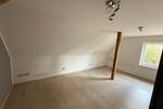 Maisonettenwohnung Hüllhorst - 8 Zimmer, 244 m&sup2;, 2.140&euro; | Angebot:26517468