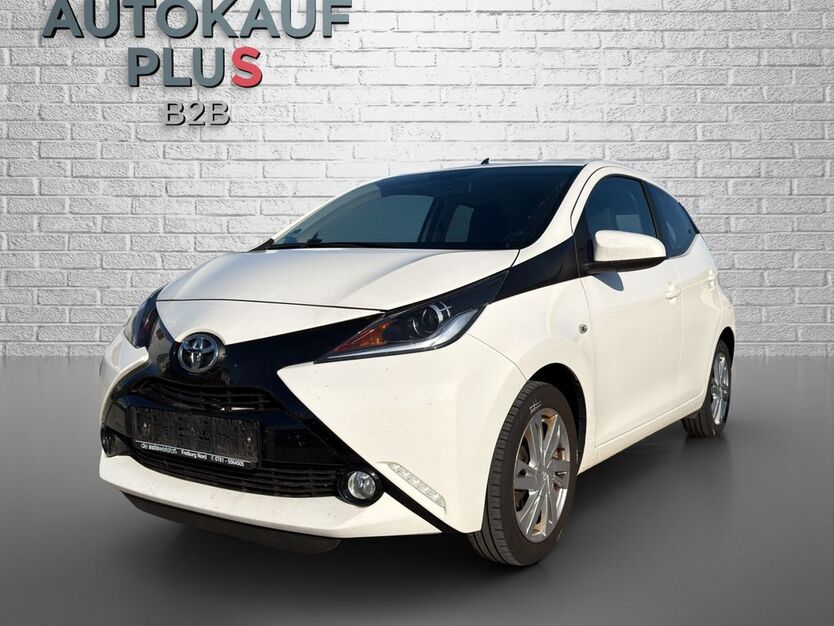 Toyota Aygo (X) 79.880 km 6.380 € Ihringen / bei Freiburg im Breisgau 79241