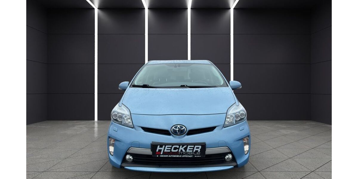 Toyota Prius 105.141 km 14.690 &euro; Lippstadt 59557