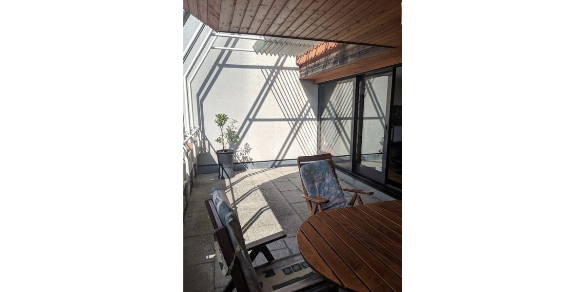 Provisionsfrei* Bezugsfrei: DG mit Terrasse & TG-Stellplatz am Schillerplatz - Dachgeschoßwohnung Mannheim | Angebot:24569761