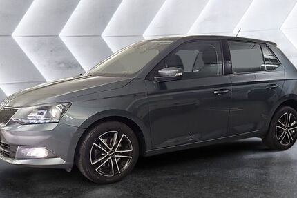 Skoda Fabia 78.200 km 11.990 &euro; Berlin 12683