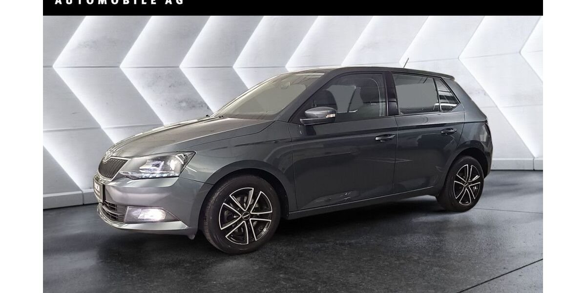 Skoda Fabia 78.200 km 11.990 &euro; Berlin 12683
