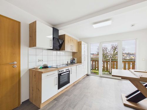 Dachgeschoßwohnung Auerbach/Vogtland Vogtland - 4 Zimmer, 77 m&sup2;, 499&euro; | Angebot:25263482