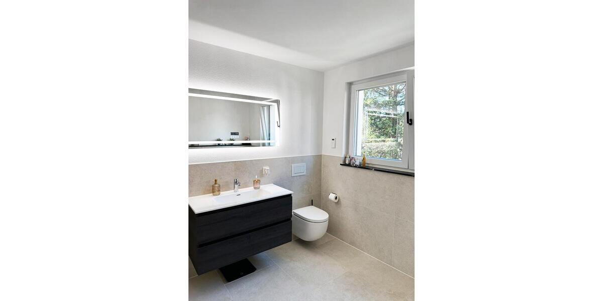 Erdgeschoßwohnung Waldkirch - 2.5 Zimmer, 95 m&sup2;, 1.500&euro; | Angebot:25225177