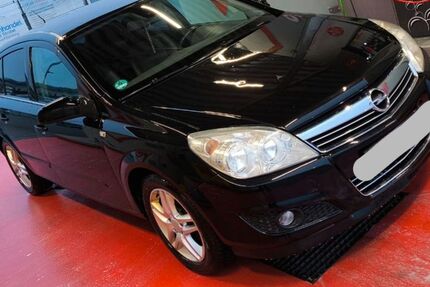 Opel Astra 283.000 km 1.999 &euro; Memmingen 87700