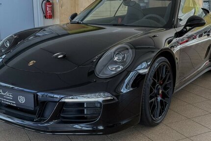 Porsche 911 CARRERA 4 GTS/APPROVED-2028/BOSE/ALL BLACK 28.885 km 131.900 &euro; Villingen-Schwenningen 78054