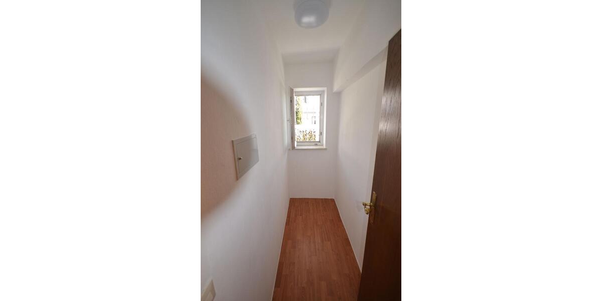 Erdgeschoßwohnung Eichenau - 4 Zimmer, 110 m&sup2;, 1.600&euro; | Angebot:24676685