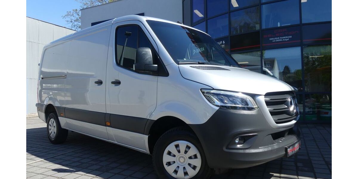 Mercedes-Benz Sprinter 104.481 km 29.800 &euro; Berlin 13156