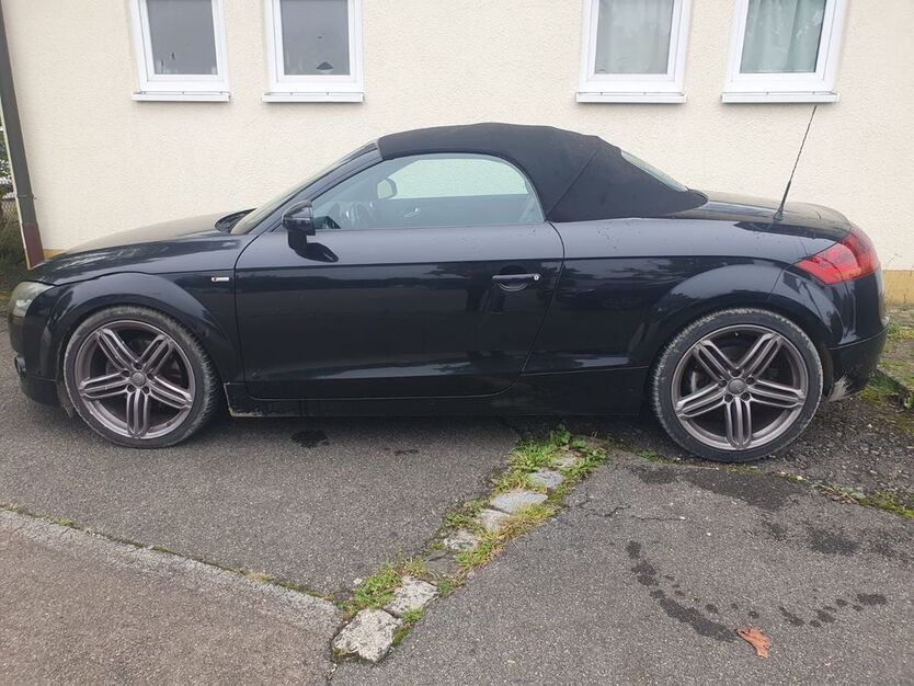 Audi TT 219.000 km 4.900 € Ulm 89075