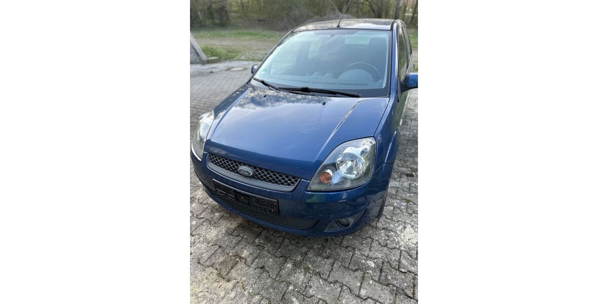 Ford Fiesta 183.560 km 1.450 &euro; Vilsbiburg 84137
