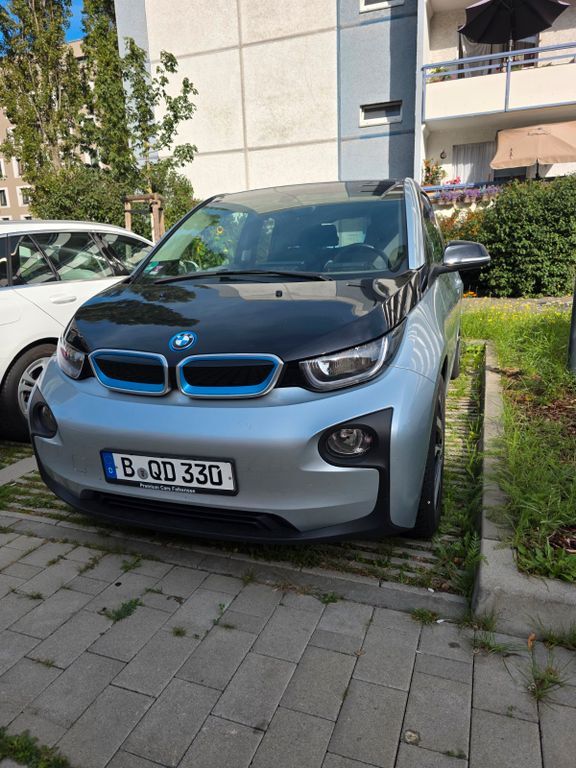 BMW i3 69.000 km 11.000 € Berlin 12627