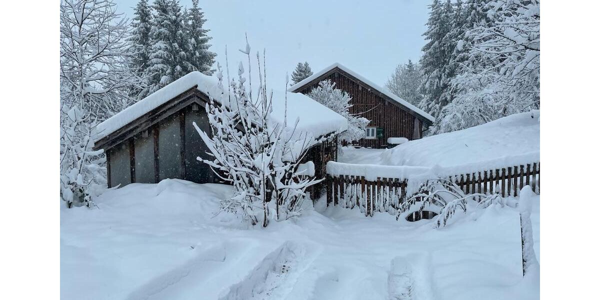 Einfamilienhaus Bergen - 5 Zimmer, 120 m&sup2;, 2.200&euro; | Angebot:26312674