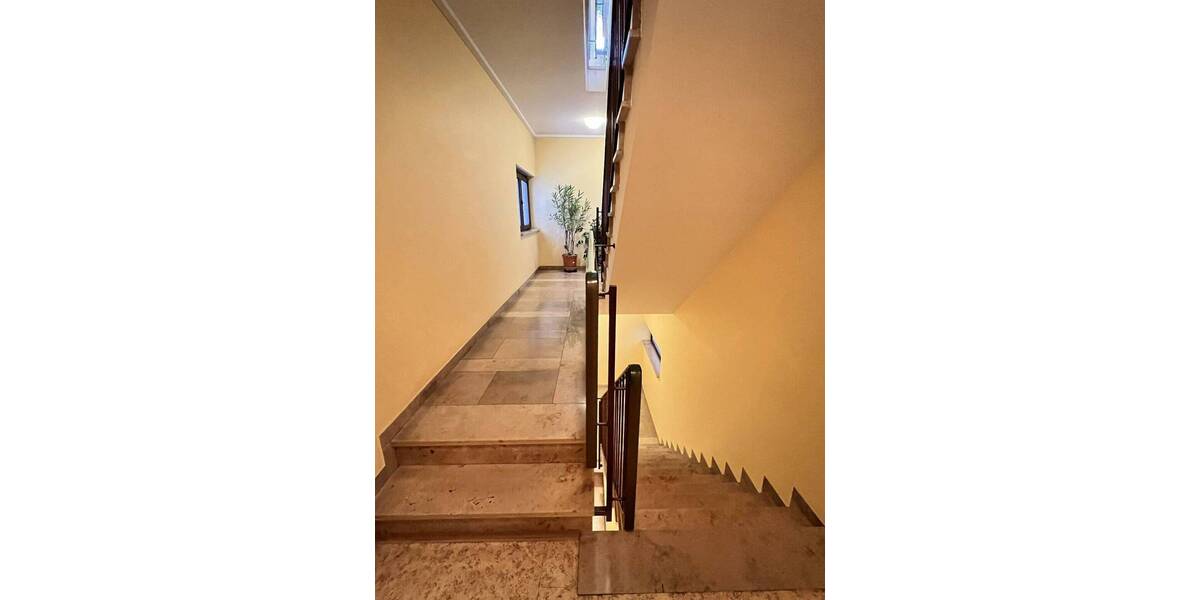 Etagenwohnung Neustadt an der Aisch Neustadt - 2 Zimmer, 67 m&sup2;, 245.000&euro; | Angebot:26486680