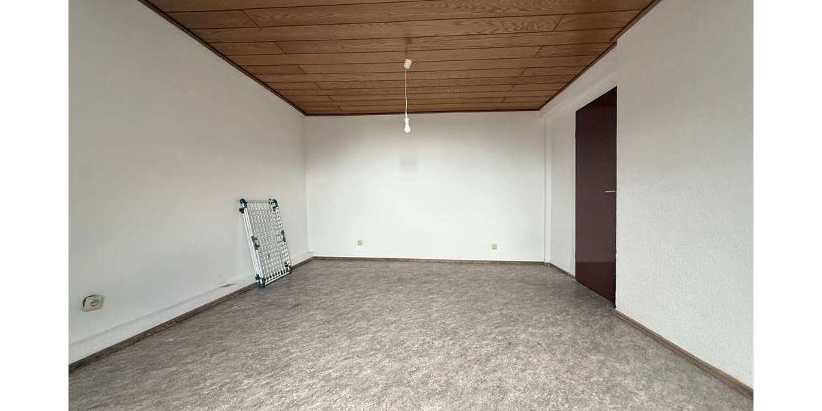 Gemütliche 3-Zimmer-Dachgeschosswohnung mit ca. 72 m² in Friedrichsthal-Bildstock - 3- Friedrichsthal | Angebot:27007927