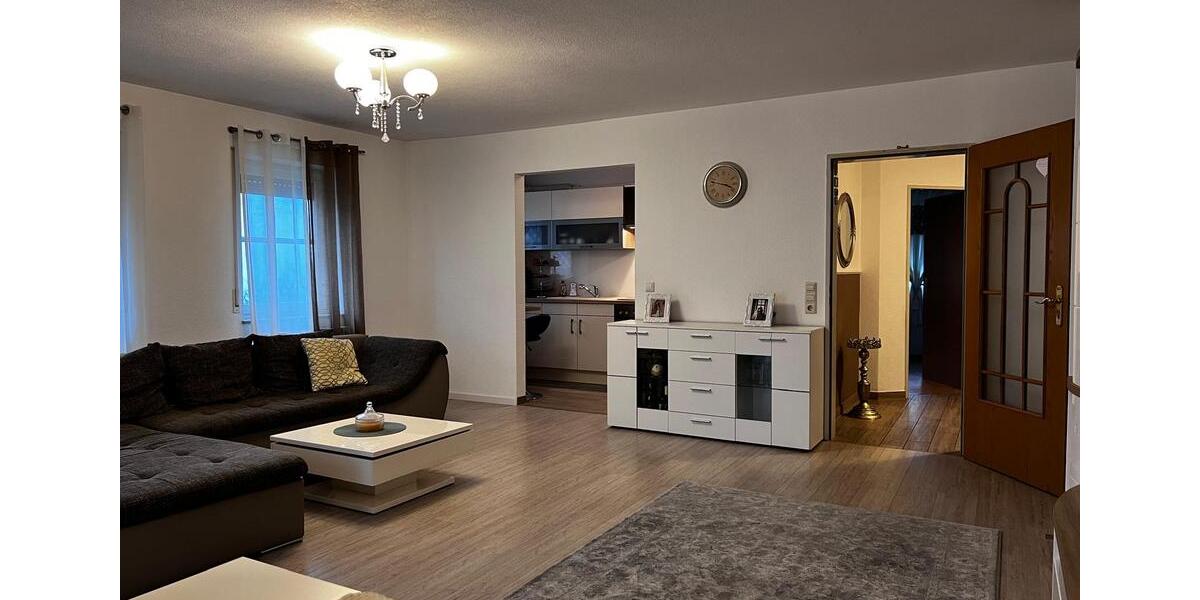 Etagenwohnung Aulendorf - 3.5 Zimmer, 112 m&sup2;, 299.000&euro; | Angebot:26420126
