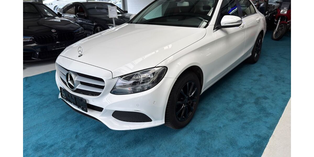 Mercedes-Benz C 200 134.390 km 16.399 &euro; Freudenberg 57258