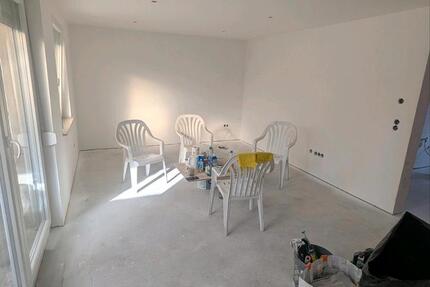 Haus Sande - 5 Zimmer, 110 m&sup2;, 1.070&euro; | Angebot:25313797