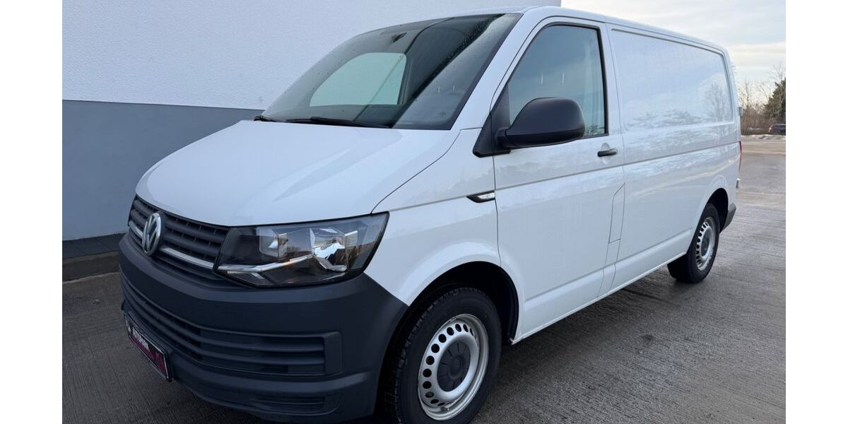 VW T6 Transporter 263.000 km 9.800 &euro; Holleben 06179