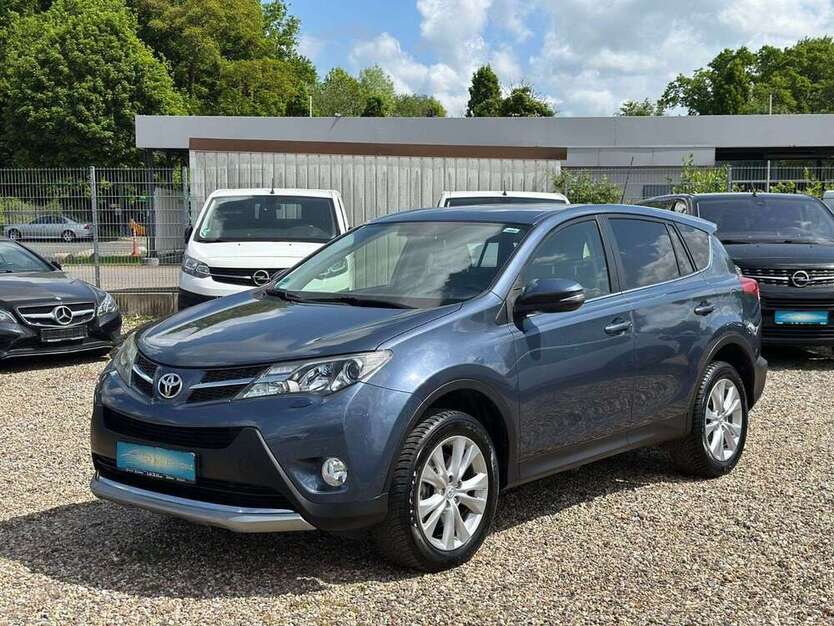 RAV 4