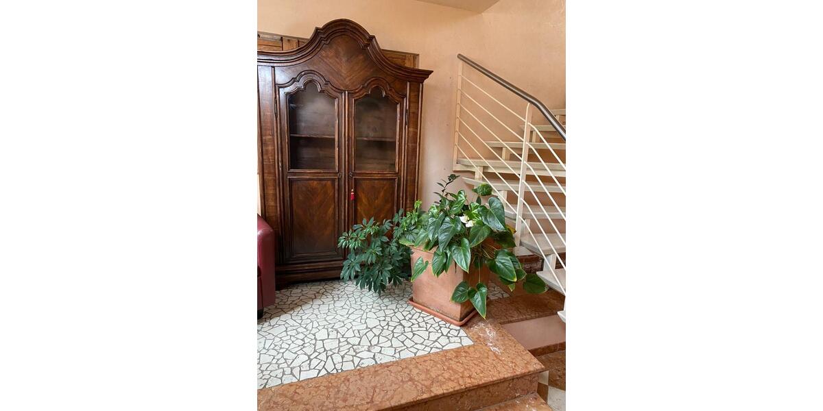 Etagenwohnung Drei Gleichen - 2 Zimmer, 78 m&sup2;, 690&euro; | Angebot:24715822