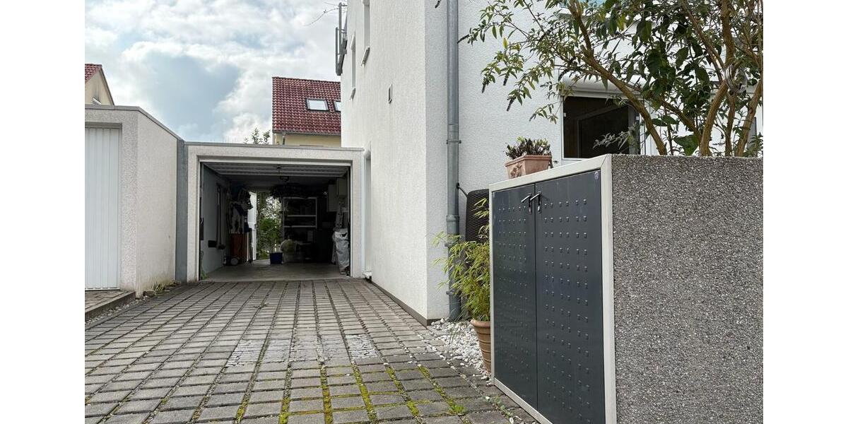 Doppelhaushälfte Markt Schwaben - 5 Zimmer, 170 m&sup2;, 2.750&euro; | Angebot:25369864