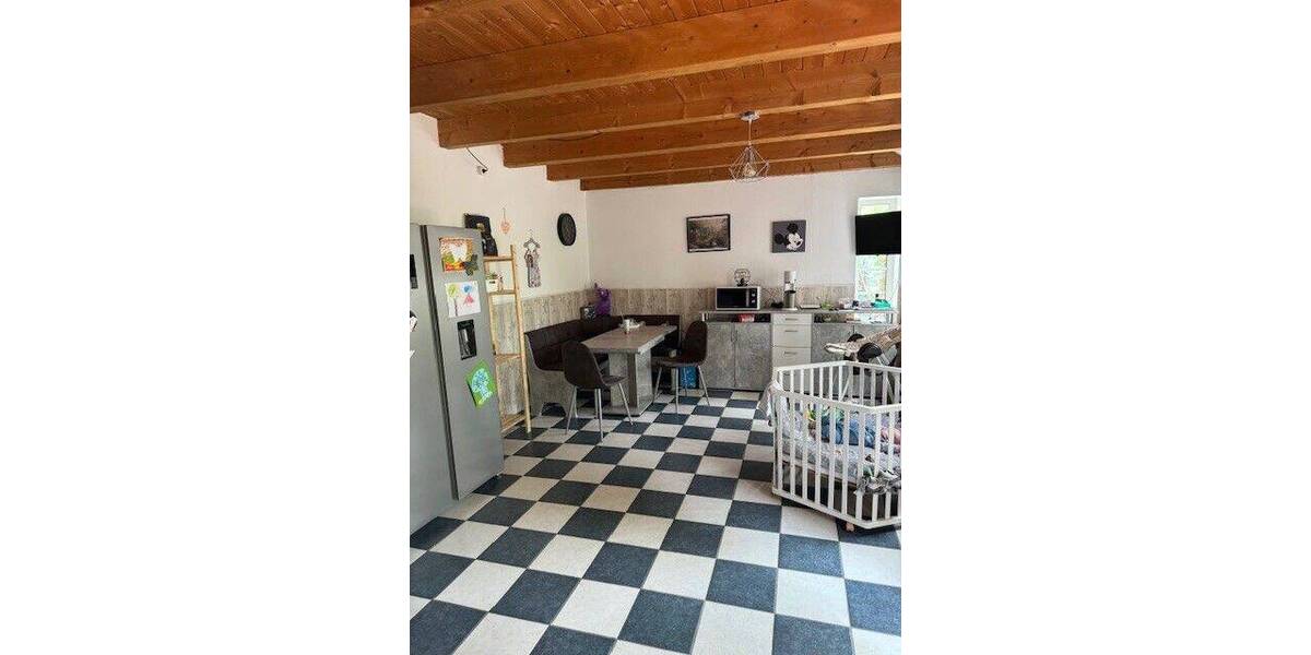 Etagenwohnung Südbrookmerland / Oldeborg Oldeborg - 5 Zimmer, 185 m&sup2;, 800&euro; | Angebot:26852212