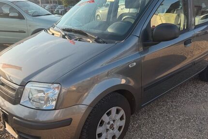 Fiat Panda 114.600 km 2.450 &euro; Leverkusen 51371