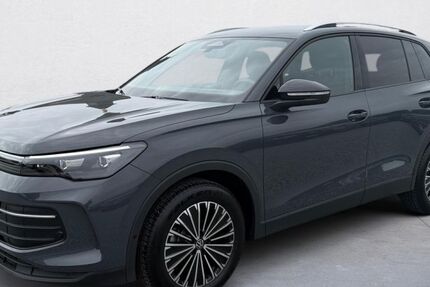 VW Tiguan 14.171 km 39.950 &euro; Geesthacht 21502