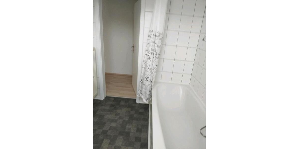 Dachgeschoßwohnung Rennerod - 2 Zimmer, 62 m&sup2;, 106.000&euro; | Angebot:27042555