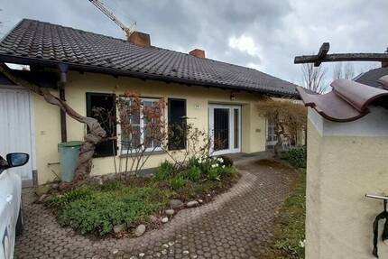 Haus Radolfzell am Bodensee Radolfzell - 7 Zimmer, 196 m&sup2;, 1.250.000&euro; | Angebot:26017656
