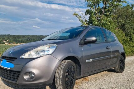 Renault Clio 106.248 km 3.200 &euro; Wettringen 91631