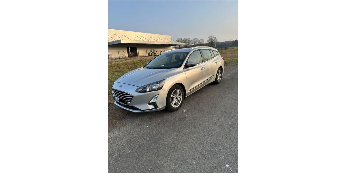 Ford Focus 97.000 km 9.990 &euro; Ibbenbüren 49477