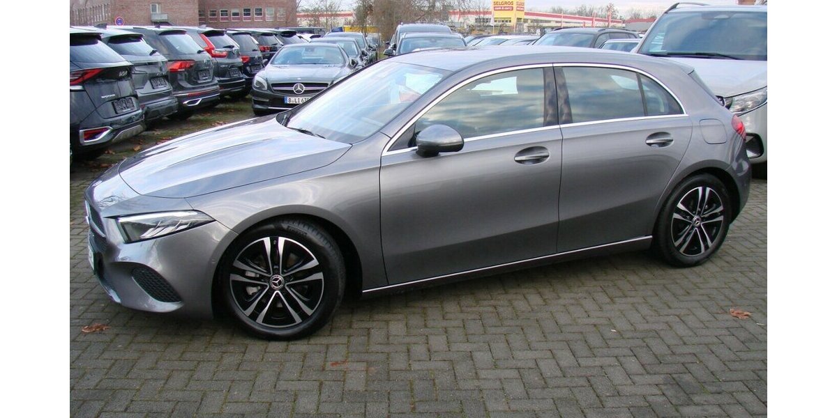 Mercedes-Benz A 200 d Urban Progressive DISTRONIC Pro LED Kamera 6.381 km 29.980 &euro; Falkensee 14612