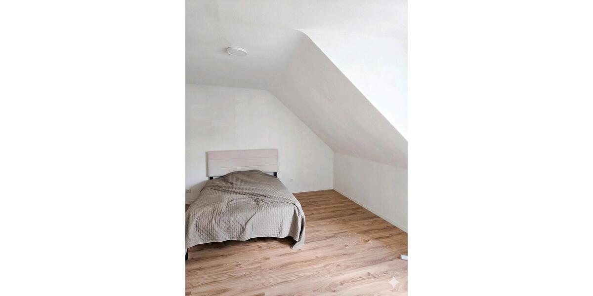 Etagenwohnung Siegen Kaan-Marienborn - 3 Zimmer, 76 m&sup2;, 680&euro; | Angebot:26339889